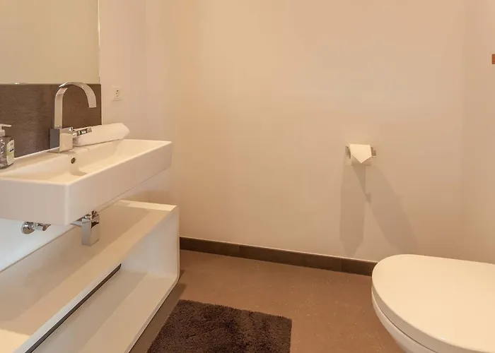 Claire Sea Lounge Sellin (Rugen)